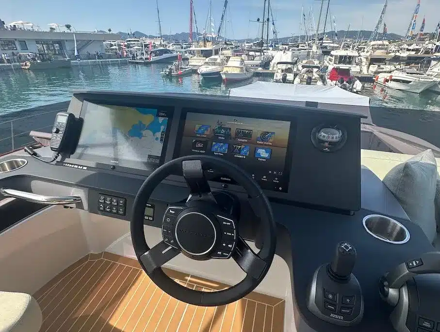 2024 nimbus 495 flybridge power 9557484 20240923000026735 1 XLARGE